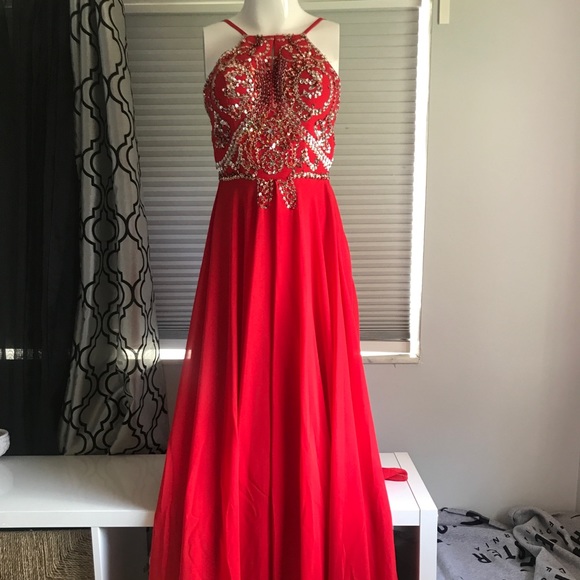 silver and red prom